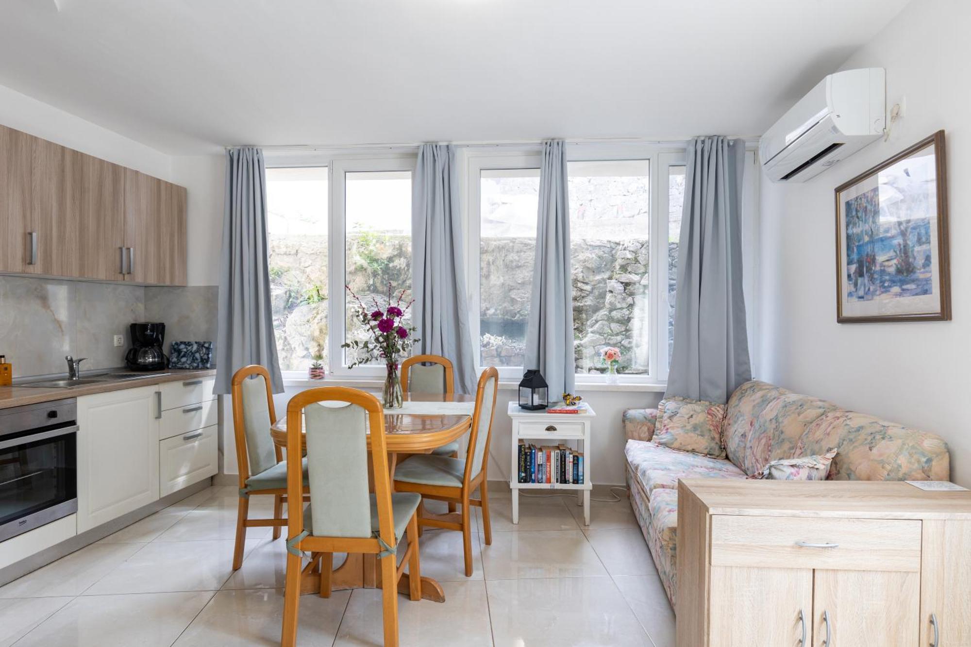 Apartment Luna I Lucky Дубровник Екстериор снимка